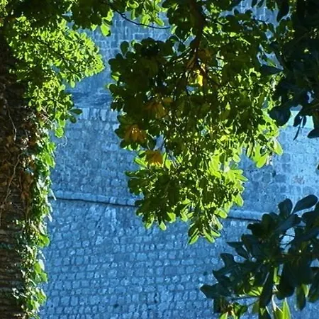 Apartamento Ivo's Garden Apartment, Near The Old Town *