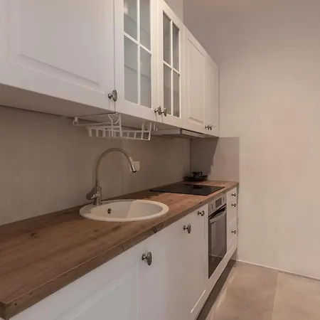 Ivo's Garden Apartment, Near The Old Town Dubrovnik