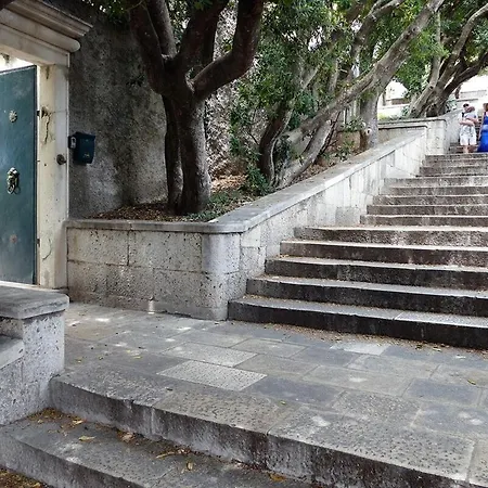 Ivo's Garden Apartment, Near The Old Town * Dubrovnik